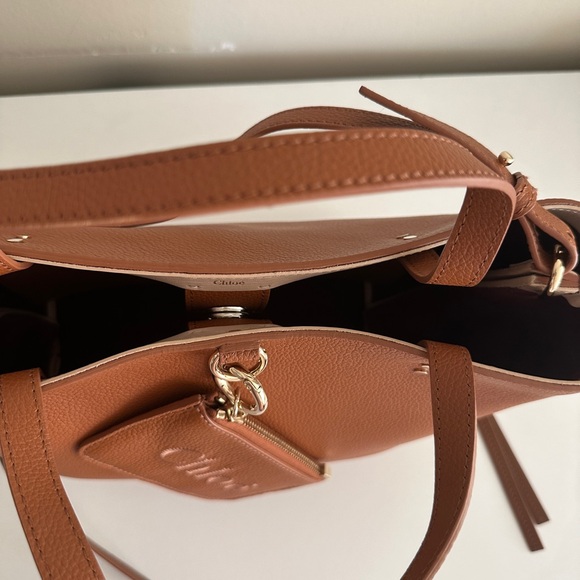 Chloe Caramel Leather Tote Bag - Picture 5 of 13